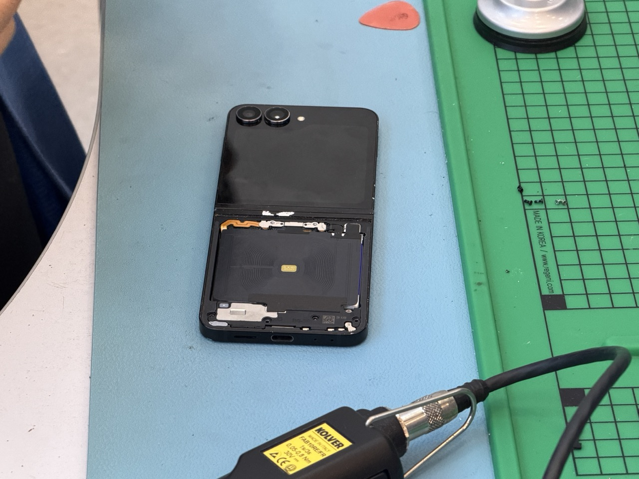 Reportaj Foto la service-ul Samsung