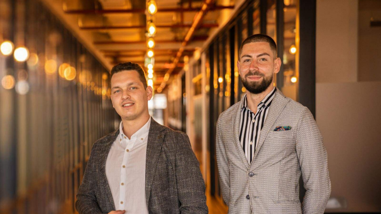 Startupul românesc Soundwaves: MySpace + Clubhouse cu un twist de tatuaje audio