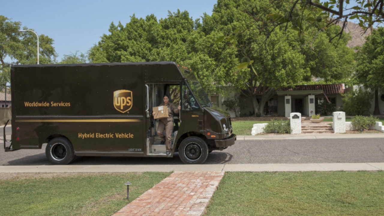 UPS actualizează site-ul pentru a ușura munca IMM-urilor care caută curieri