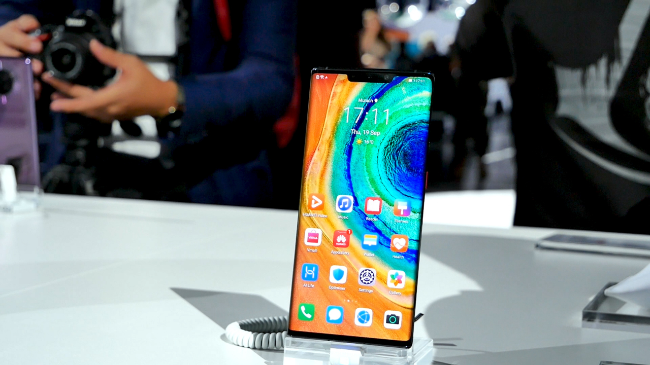 ”Revelionul” programatorilor: Huawei, primele 26 mil. $ pentru apps