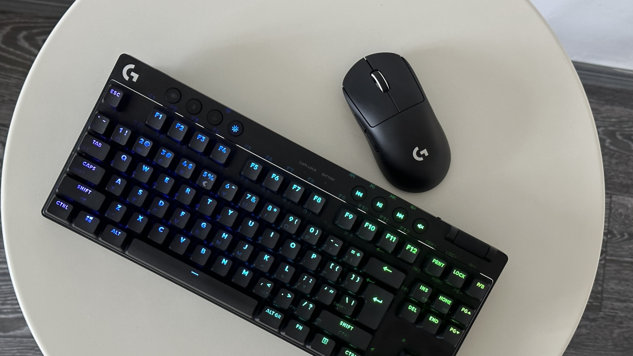 REVIEW Logitech G PRO X TKL și PRO X Superlight 2