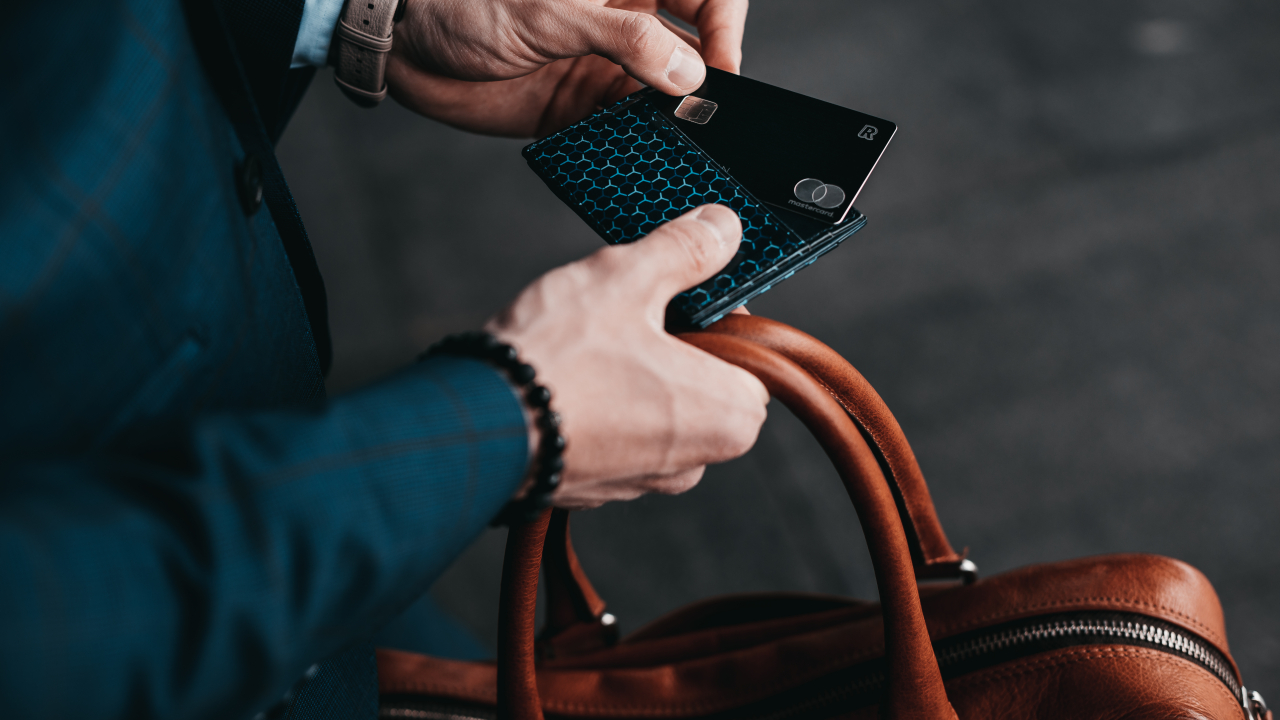 Revolut ajunge în SUA prin parteneriatul cu Mastercard