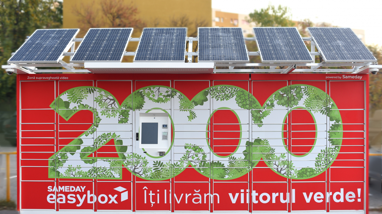 Sameday instalează lockere easybox alimentate de energie solară