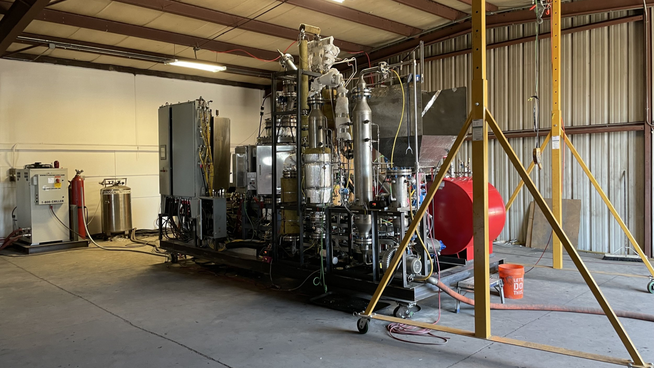 Resynergi folosește microundele pentru a da o nouă viață deșeurilor din plastic