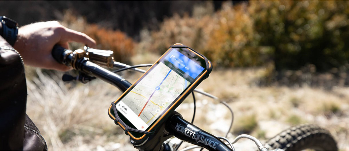 30% creștere în vânzările de telefoane rezistente în România