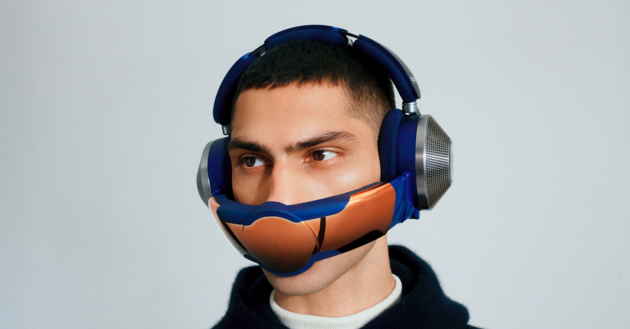 Dyson Zone sunt căștile audio... dar și cu mască anti-poluare