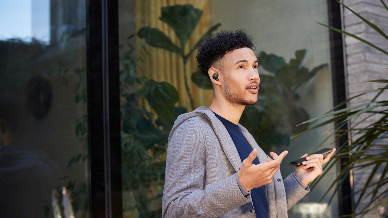 Sony lansează căștile WF-1000XM4 - răspunsul japonezilor la AirPods sau Buds Pro