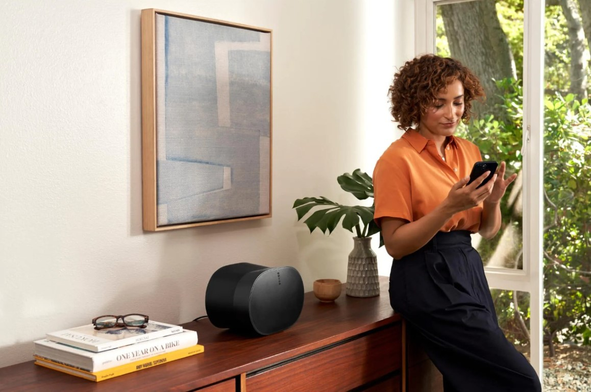Sonos lansează Era 300 și Era 100: o boxă cu Dolby Atmos și înlocuitor pentru Sonos One