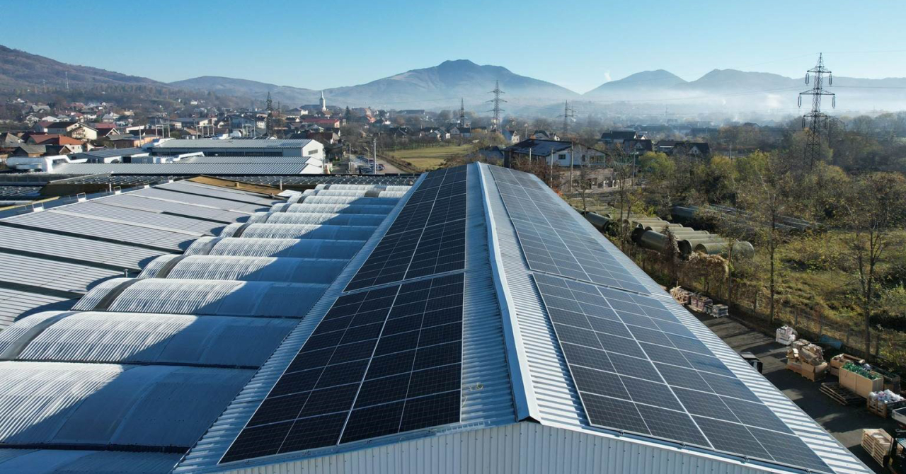 Pro Credit Bank: 3,15 mil euro pentru construirea unei centrale fotovoltaice