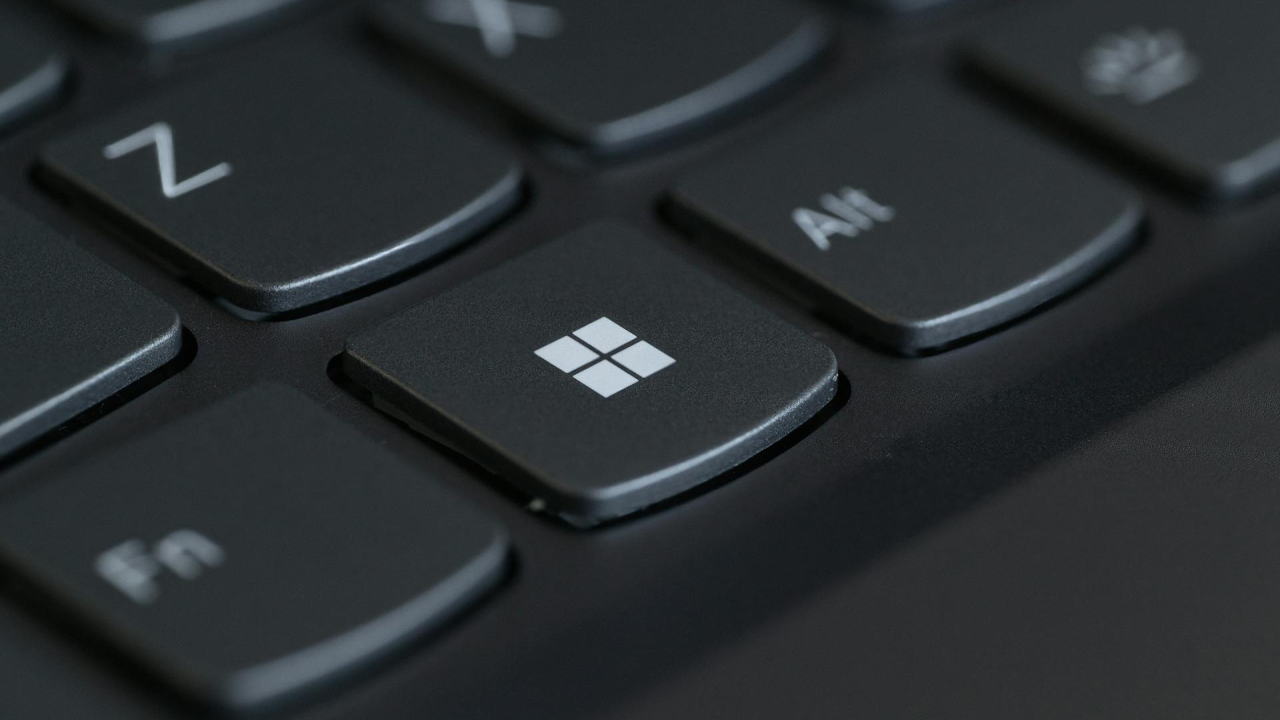 Microsoft face 50 de ani: 10 lucruri interesante despre Windows