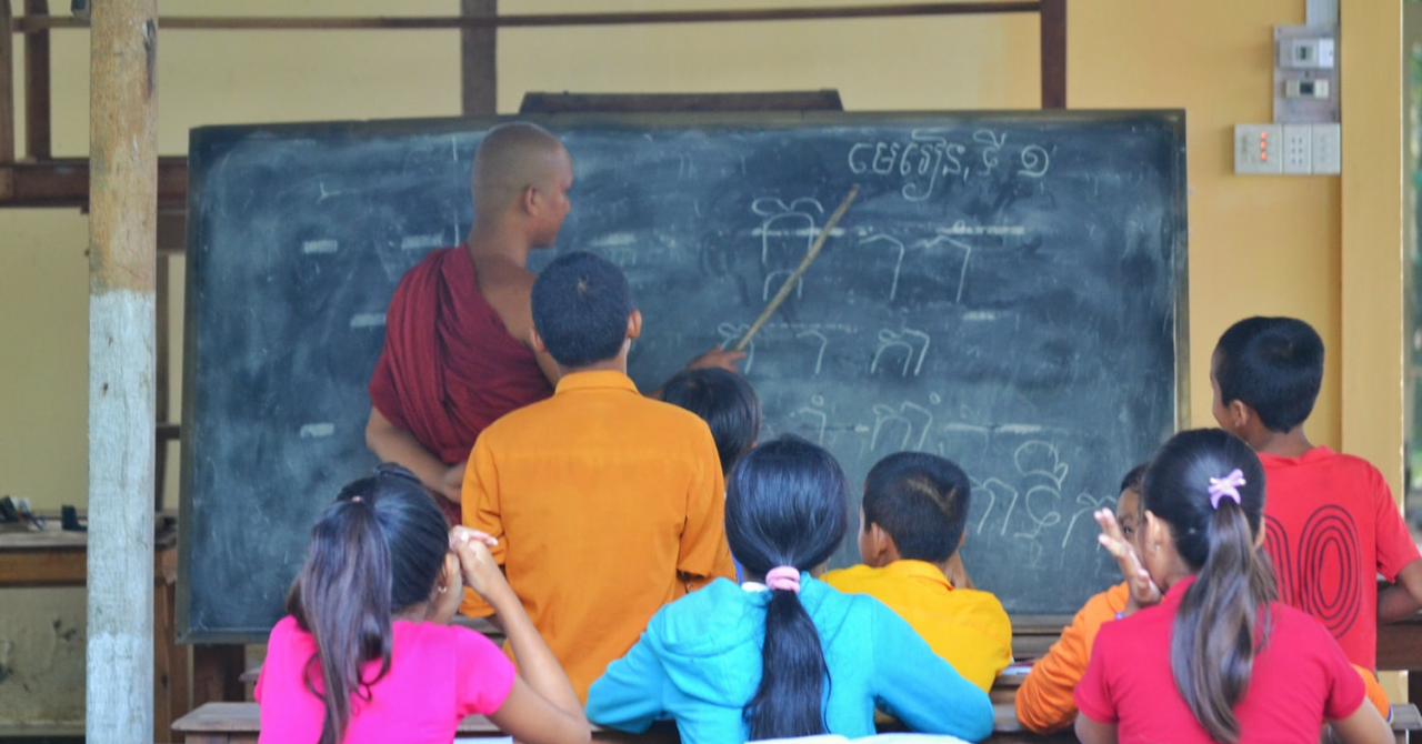 Ericsson și UNICEF aduc internetul în școli defavorizate din 35 de țări