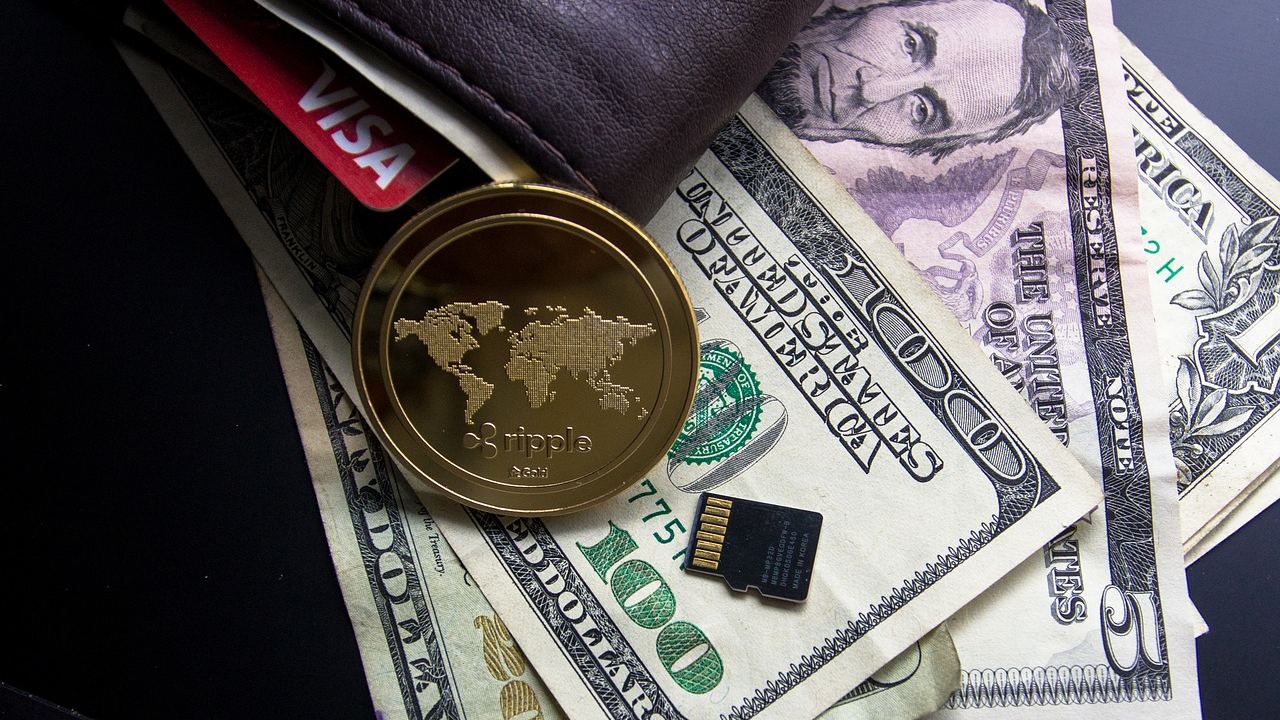 Încurcate sunt căile în Blockchain: un startup investește într-un fond