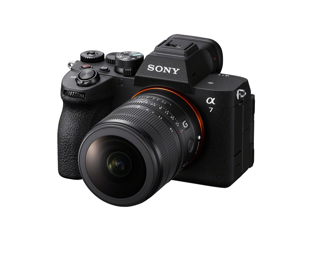 Sony lansează primul obiectiv fisheye de 8 mm-14 mm pentru camere full-frame