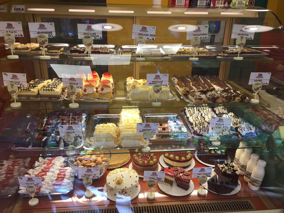 800.000 de euro pe an din prăjituri de casă