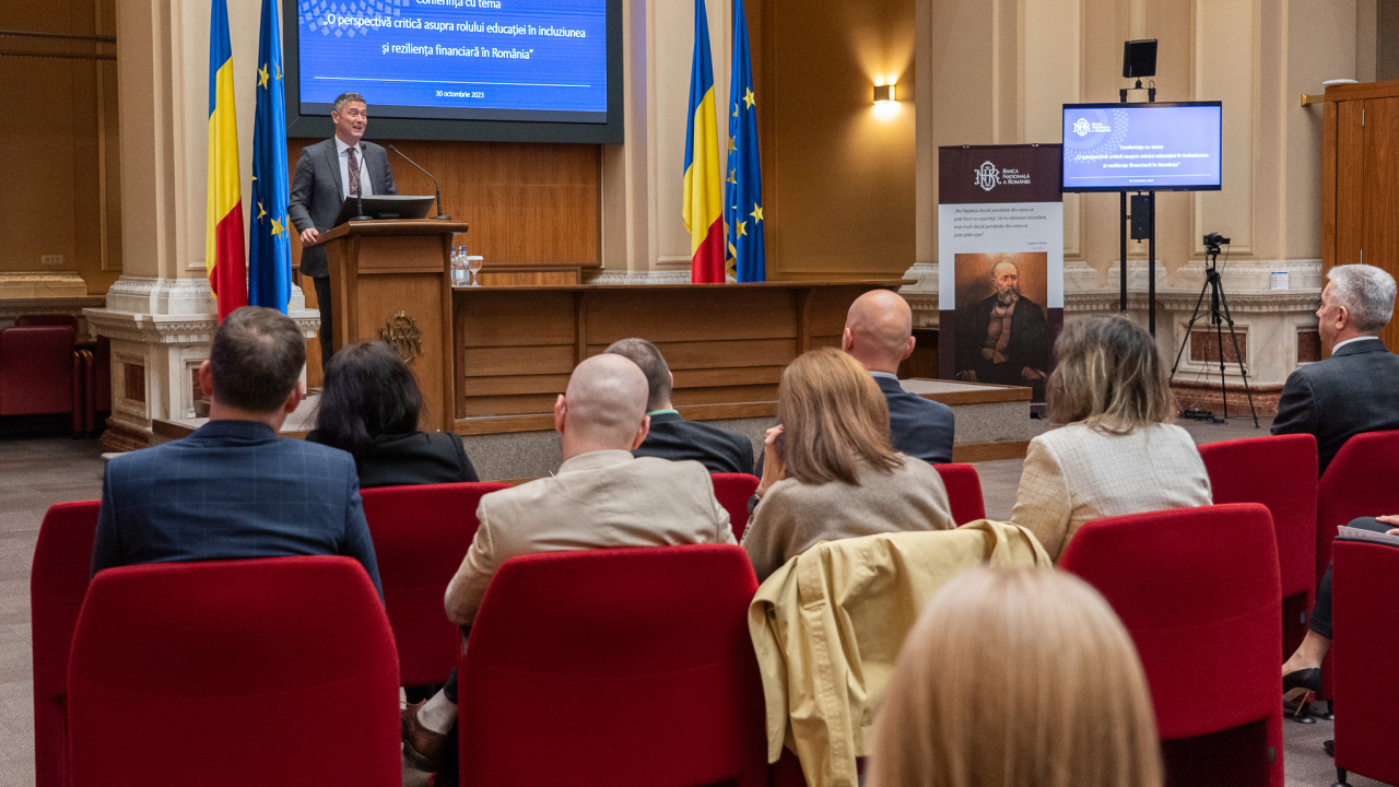 Doar 8% din români sunt alfabetizați financiar, cea mai mică rată din Europa