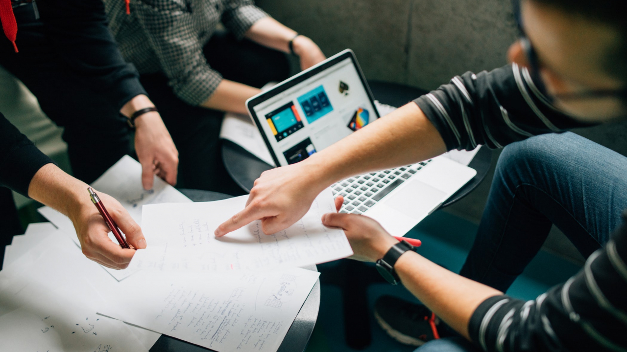 Start-Up Nation: finanțații sunt așteptați la semnat actele