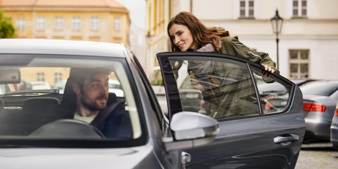 Uber în România: ”Check my ride”, sau cum să nu urci în mașina greșită