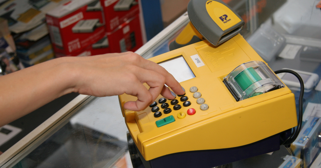 Nu mai sta la coada cash - taxa de pod la supermarket la PayPoint