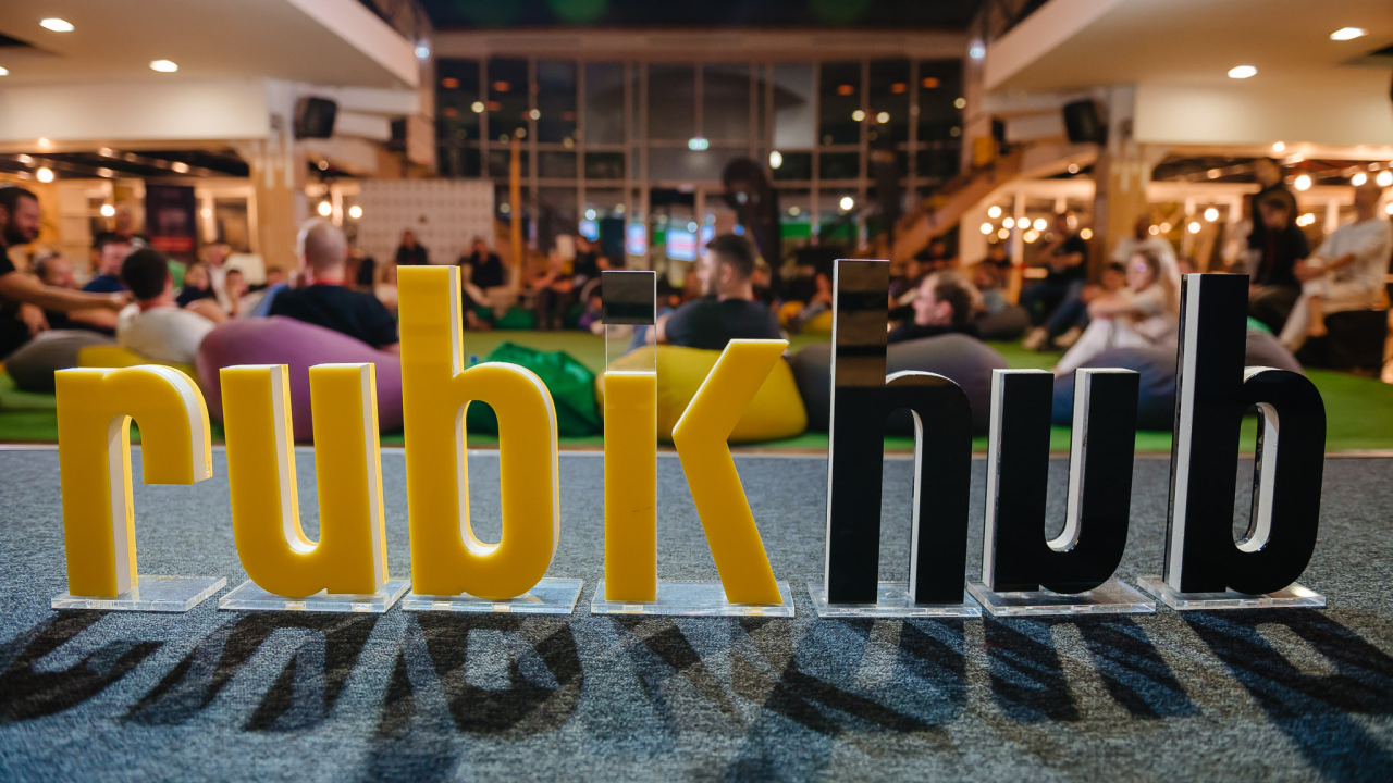 Rubik Hub trimite trei startup-uri la Londra pentru a concura pentru o bursă MBA în Life Sciences