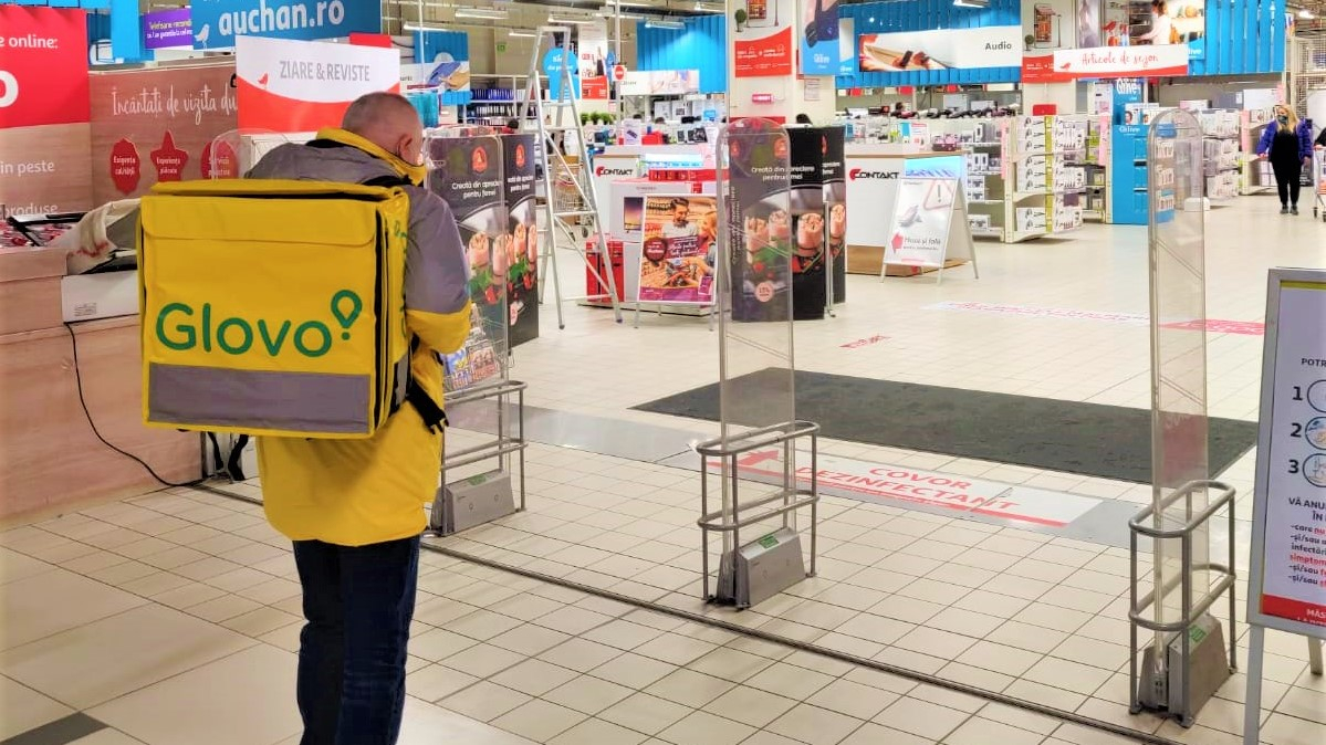 Auchan se extinde și pe Glovo, după parteneriatul național cu foodpanda