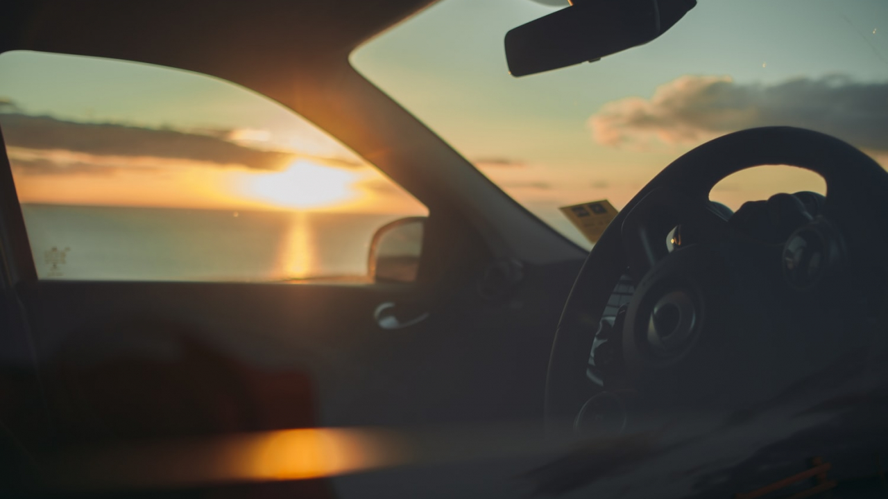 Cum pot fi atacate mașinile conectate la net. Cum te poți proteja