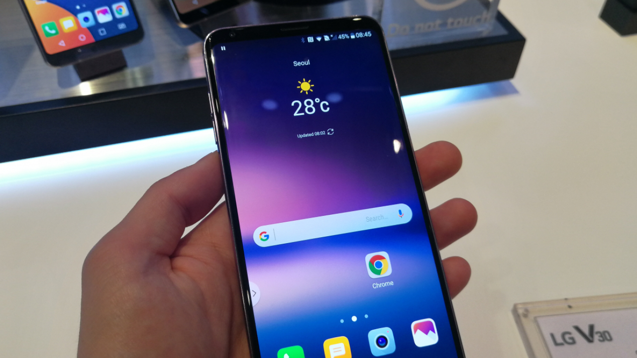 LG V30 (2018) vine cu inteligență artificială și funcții noi