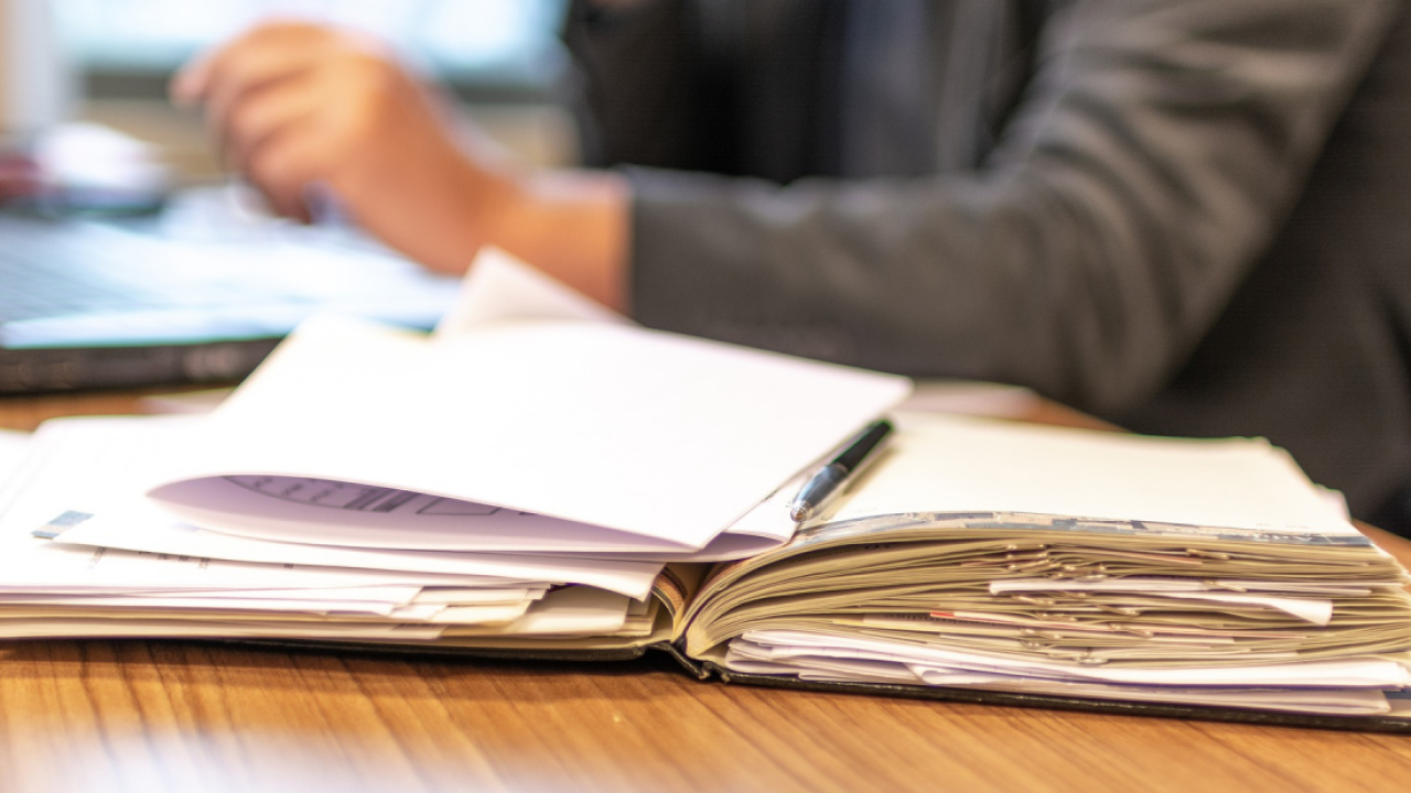 Locuri de muncă în România: care au fost domeniile care au angajat și trenduri