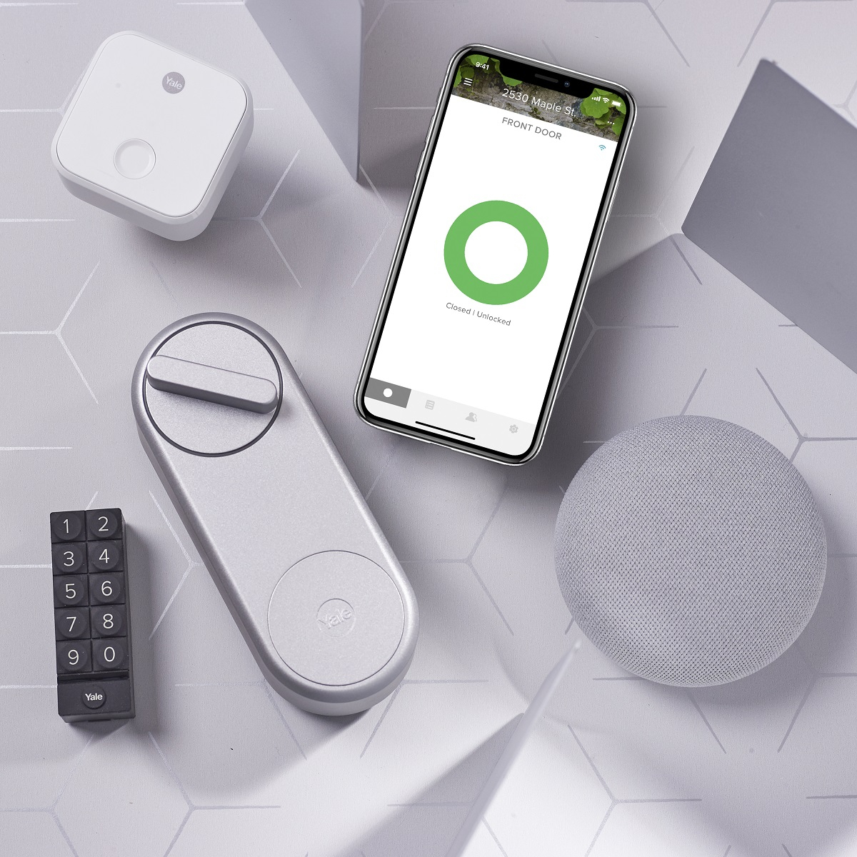 Cât alocă românii pentru securitatea smart a casei