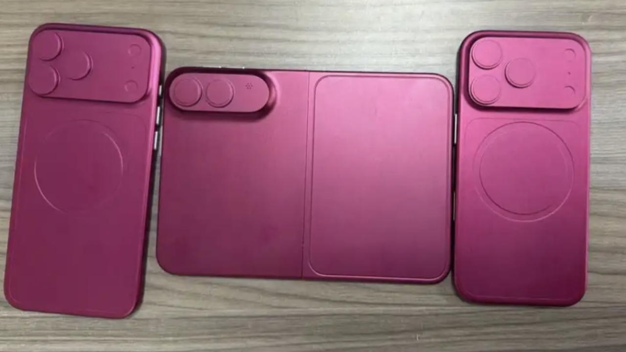 iPhone Ultra, pliabilul de la Apple, apare într-un clip de pe linia de producție
