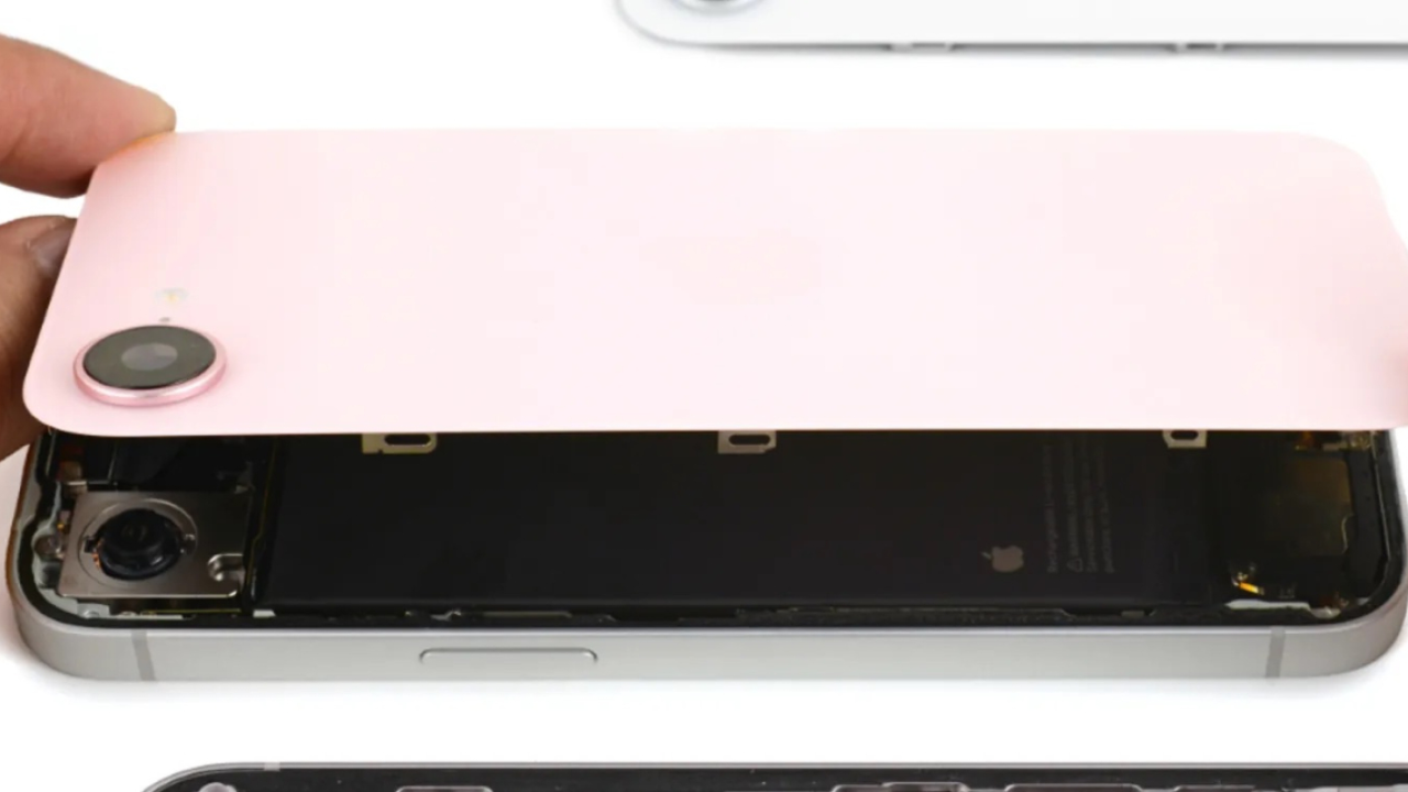 iPhone 16e primește MagSafe nativ prin această mică șmecherie