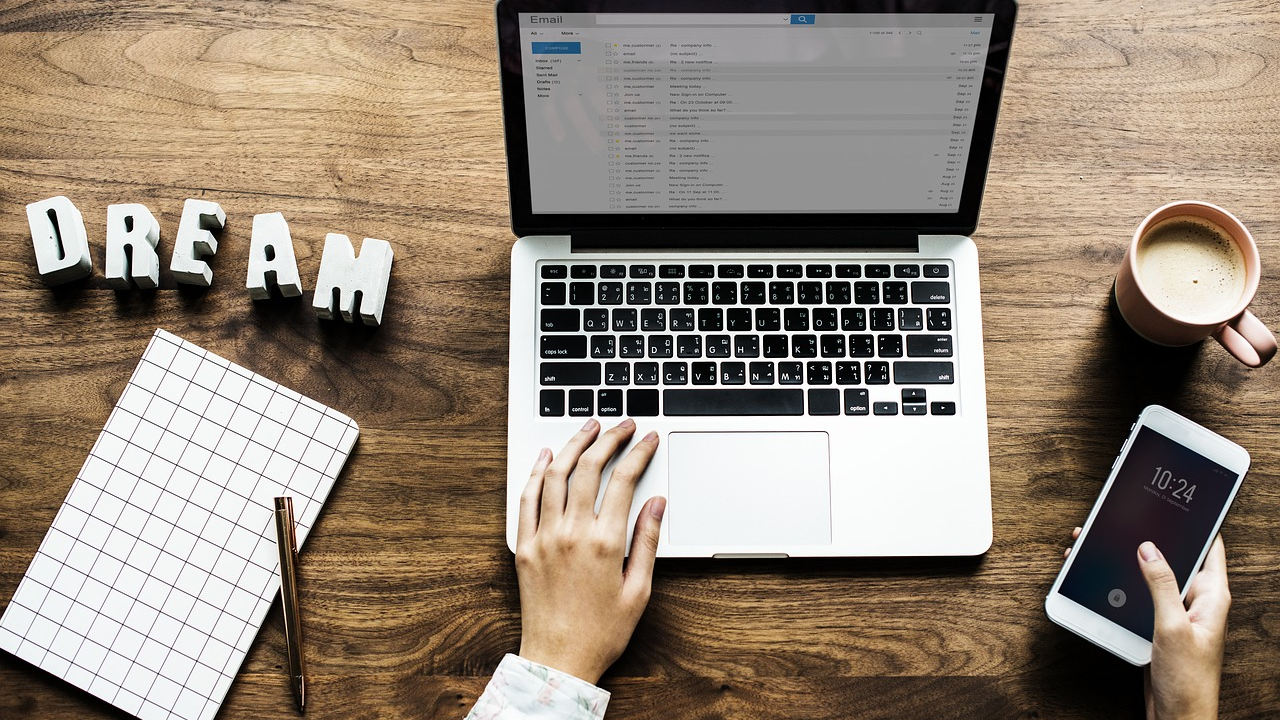 Competiție pentru antreprenorii sociali cu soluții software