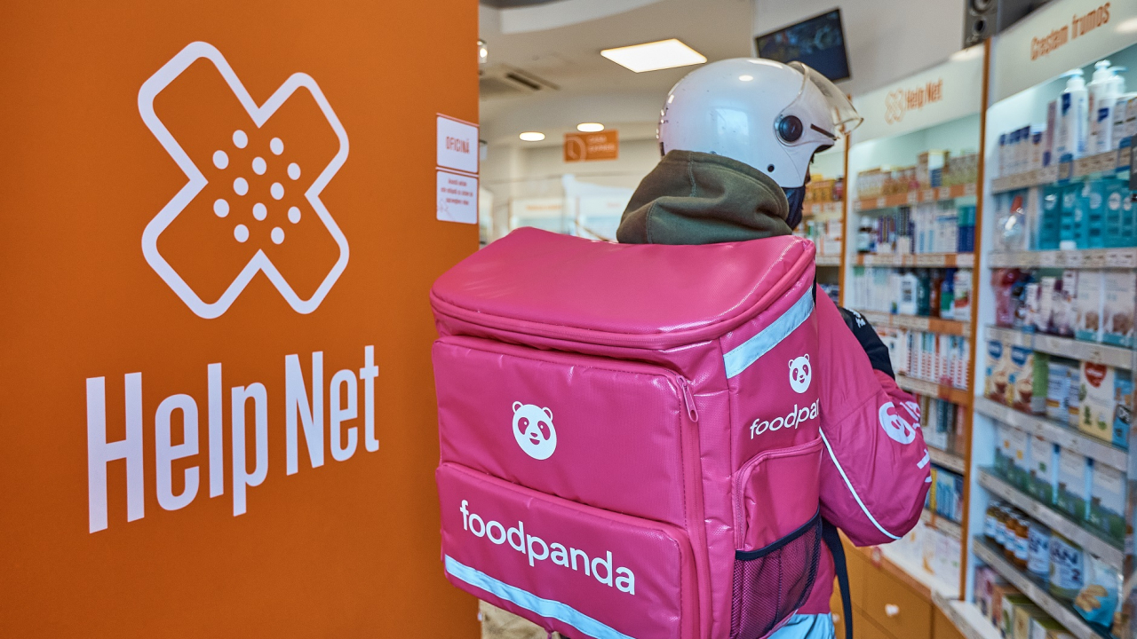 foodpanda România va livra rapid produse de la farmaciile Help Net