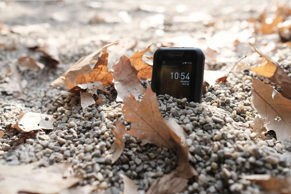 Nokia 800 Tough e telefonul pentru șantieriști sau pentru hotspot