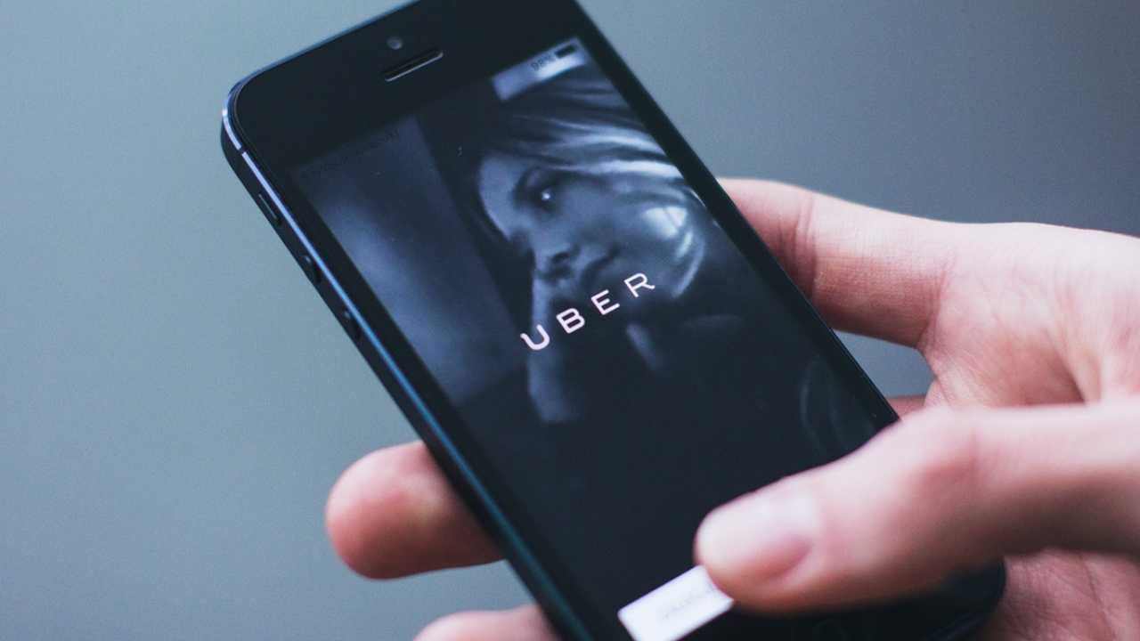 Uber, evaluare de 120 miliarde de dolari dacă s-ar lista acum la bursă
