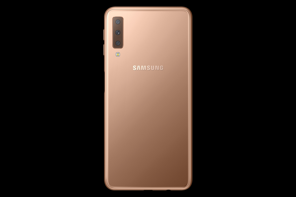 Samsung Galaxy A7 (2018) anunțat oficial. Trei camere foto