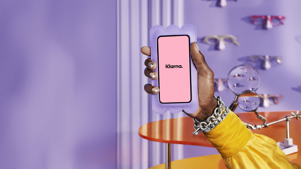 8 din 10 Millennials și 9 din 10 GenZ: cumpărături online cel puțin o dată/ lună