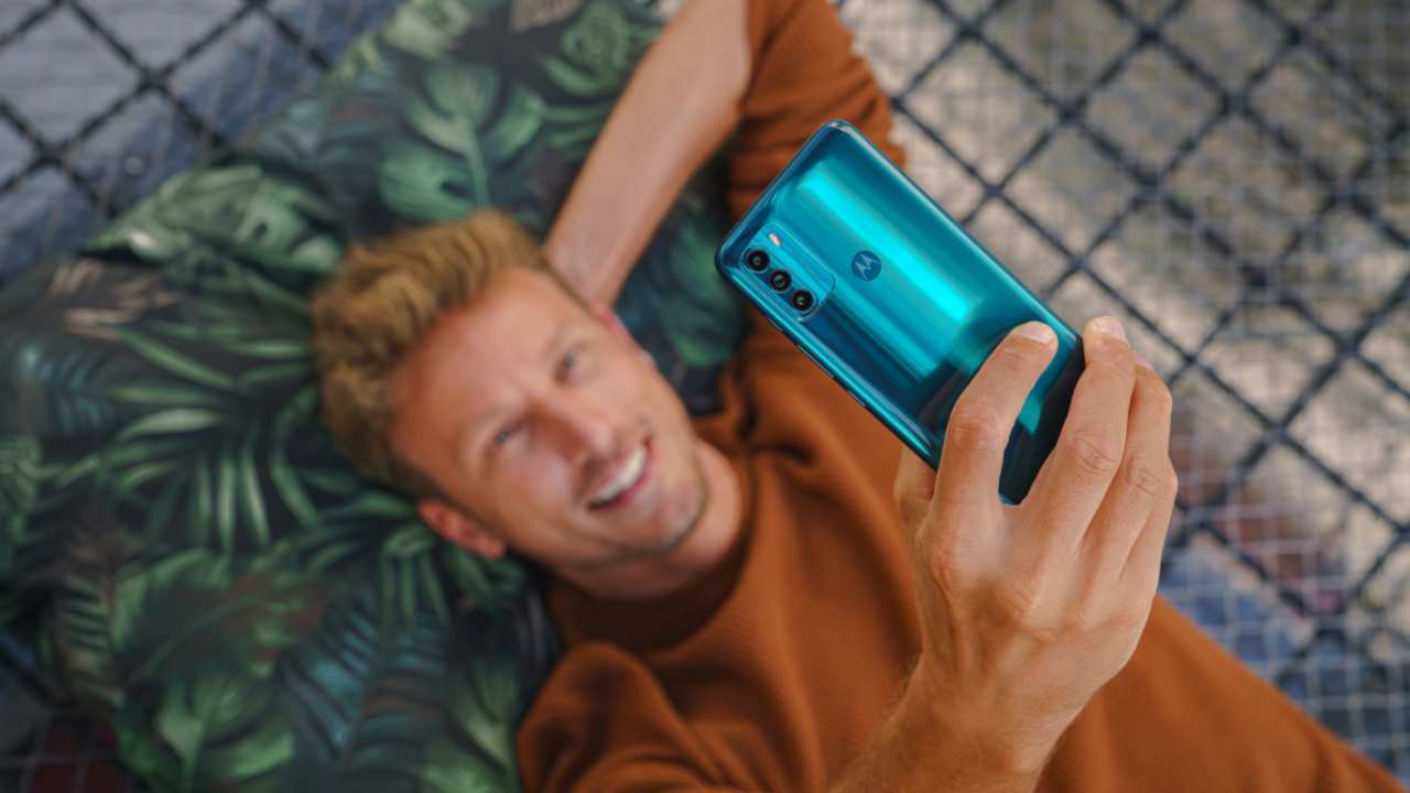 moto g50, disponibil în România. Telefon ieftin și bun cu preț sub 1.000 de lei