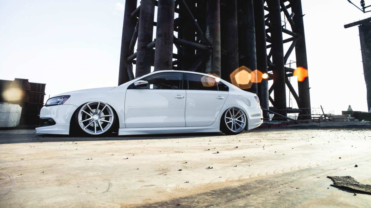 Carsharing pentru companii, lansat în România