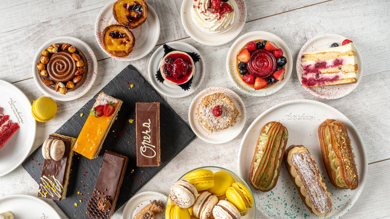 Angeline Cake Boutique: călătoria de la corporație la un business dulce