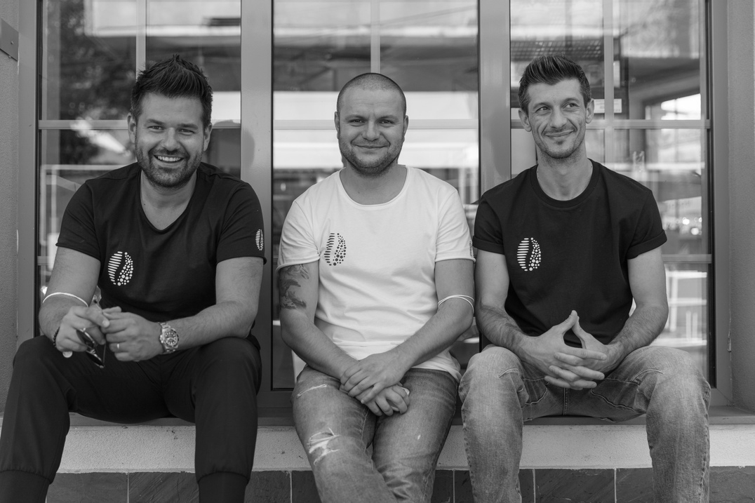 Boiler Milk&Coffee, cafenea din București care redescoperă spiritul cartierului