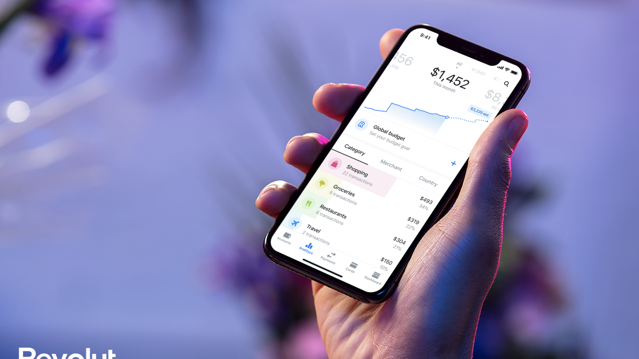 Utilizatorii Revolut pot investi acum și în argint, pe lângă aur