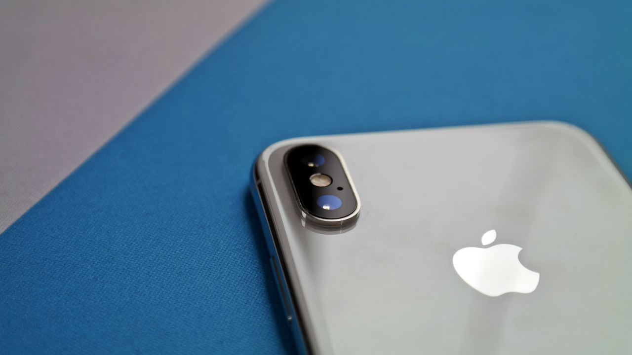 iPhone XR, nu iPhone 9 - numele, pe site-ul Apple, înainte de lansare