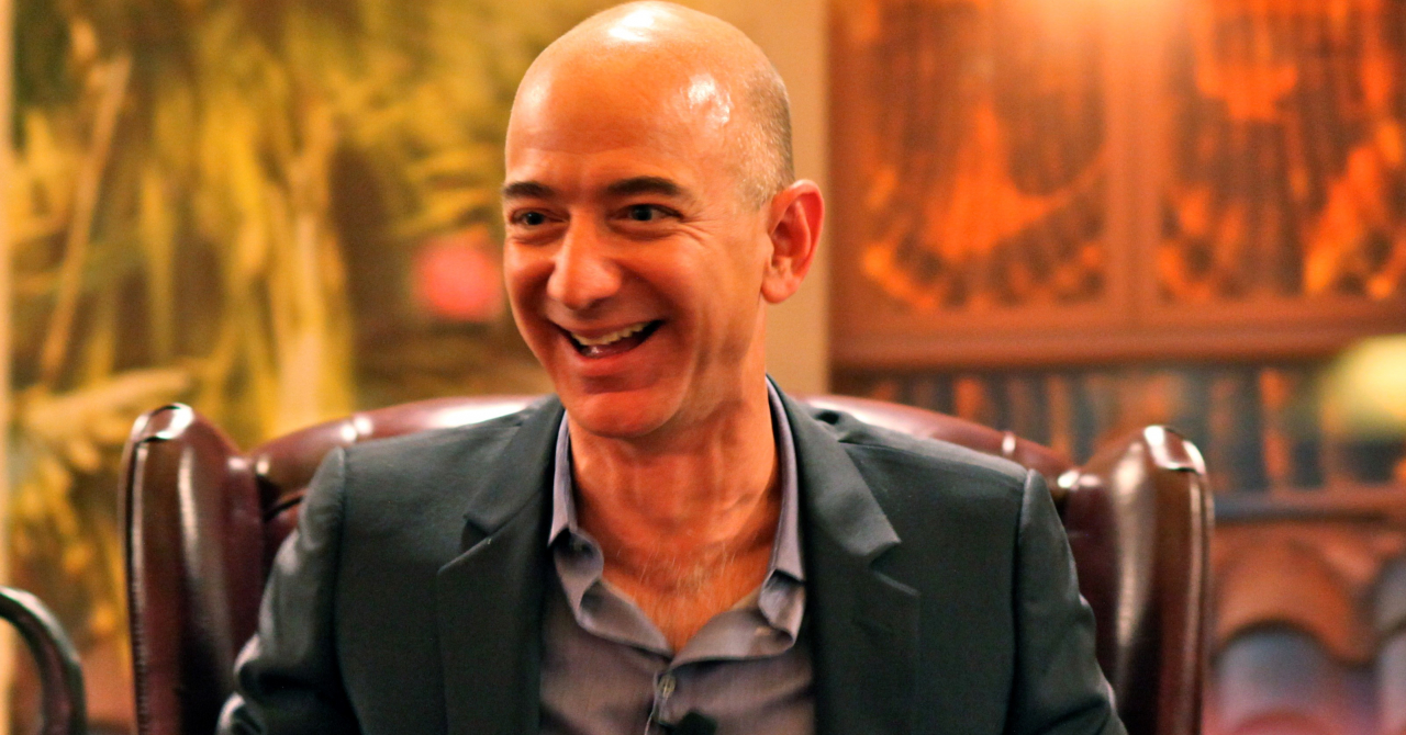 Finalul unei ere la Amazon: Jeff Bezos se retrage din funcția de CEO