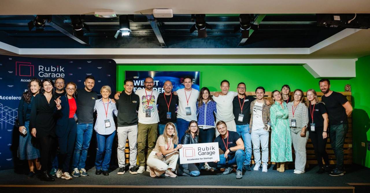 Demo Day pentru o nouă grupă a Rubik Garage: 12 startup-uri urcă pe scenă