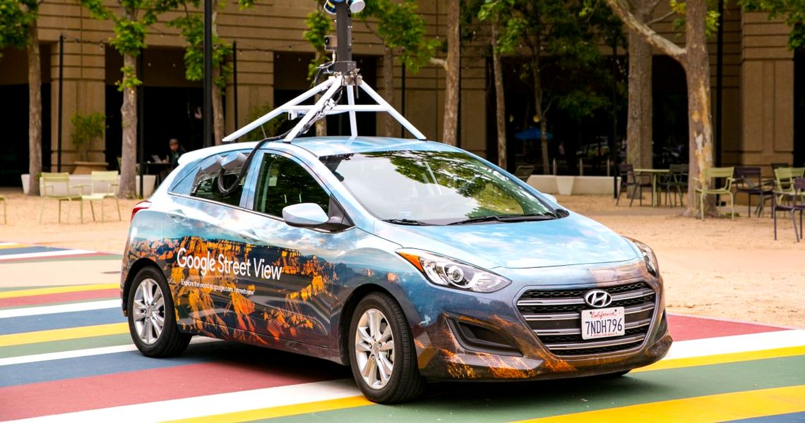 Mașinile Google Street View revin în România... în căutare de noi autostrăzi