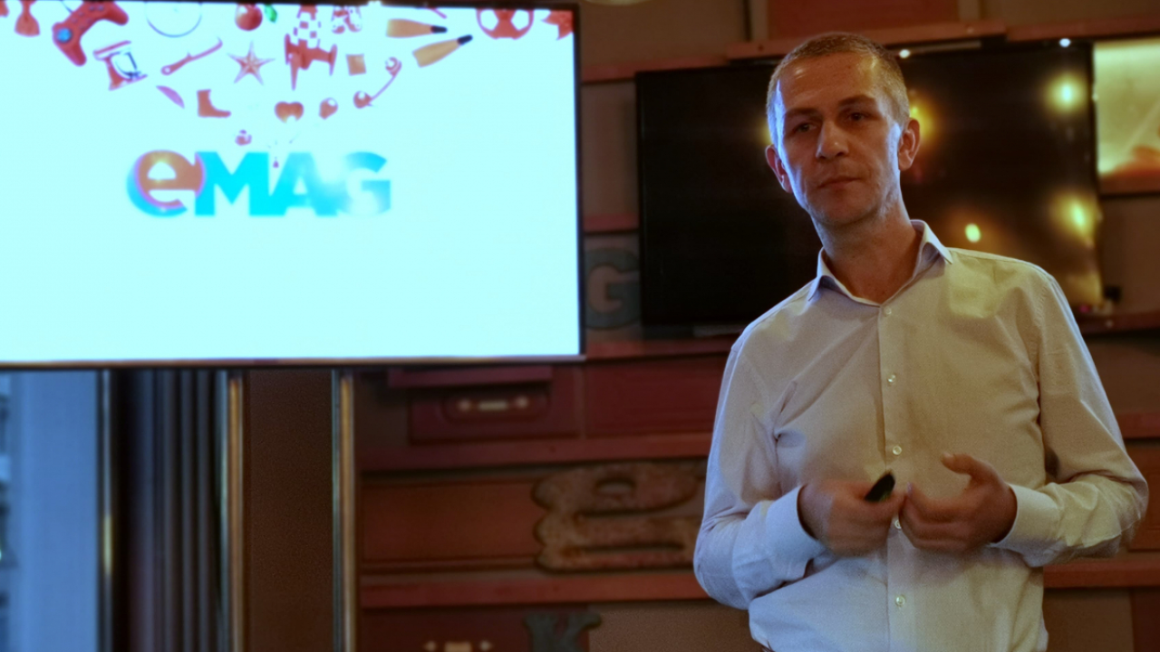 Document: eMAG e profitabil, dar reinvestește în extindere regională