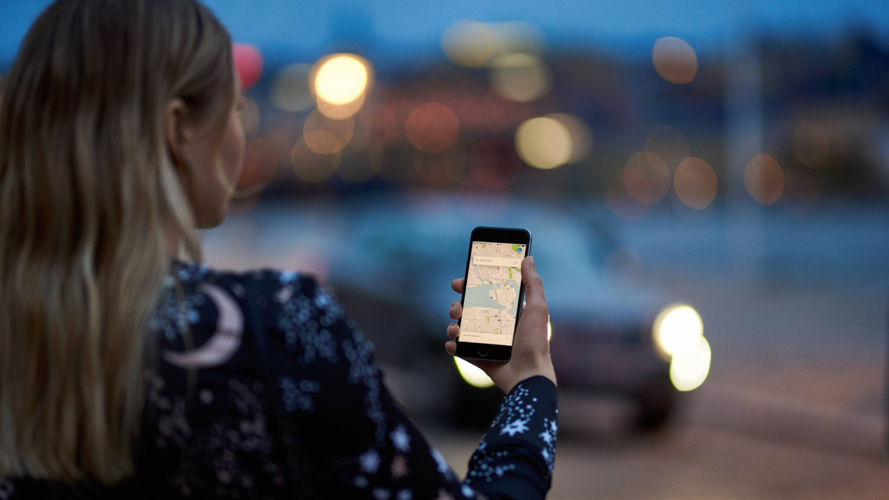 Sfaturi de la Uber pentru Revelion: cum ajungi în siguranță