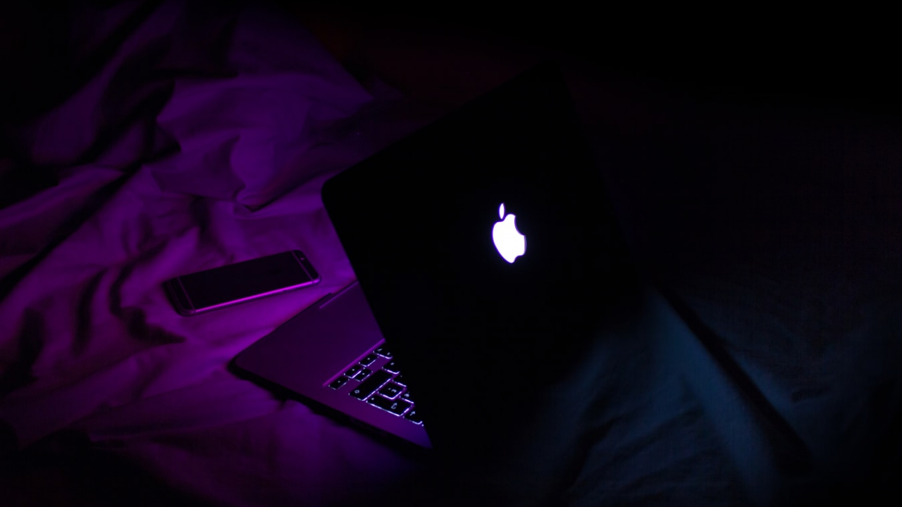 Joburi în outsourcing: compania care recrutează angajați de la distanță