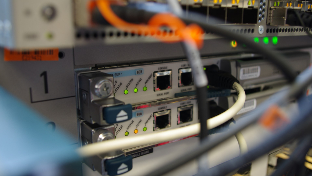 Cisco extinde portofoliul Cisco Designed, cu soluții pentru clienții IMM