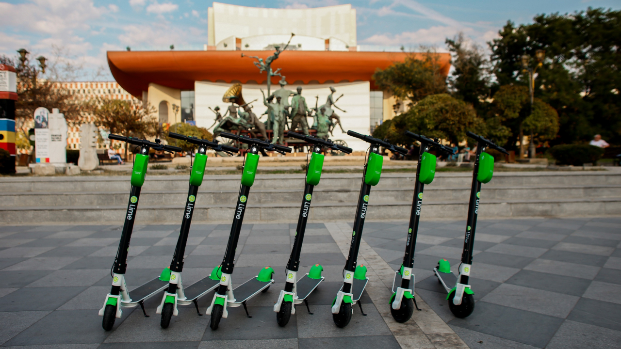 Lime introduce în România serviciul de abonament săptămânal. Cât costă